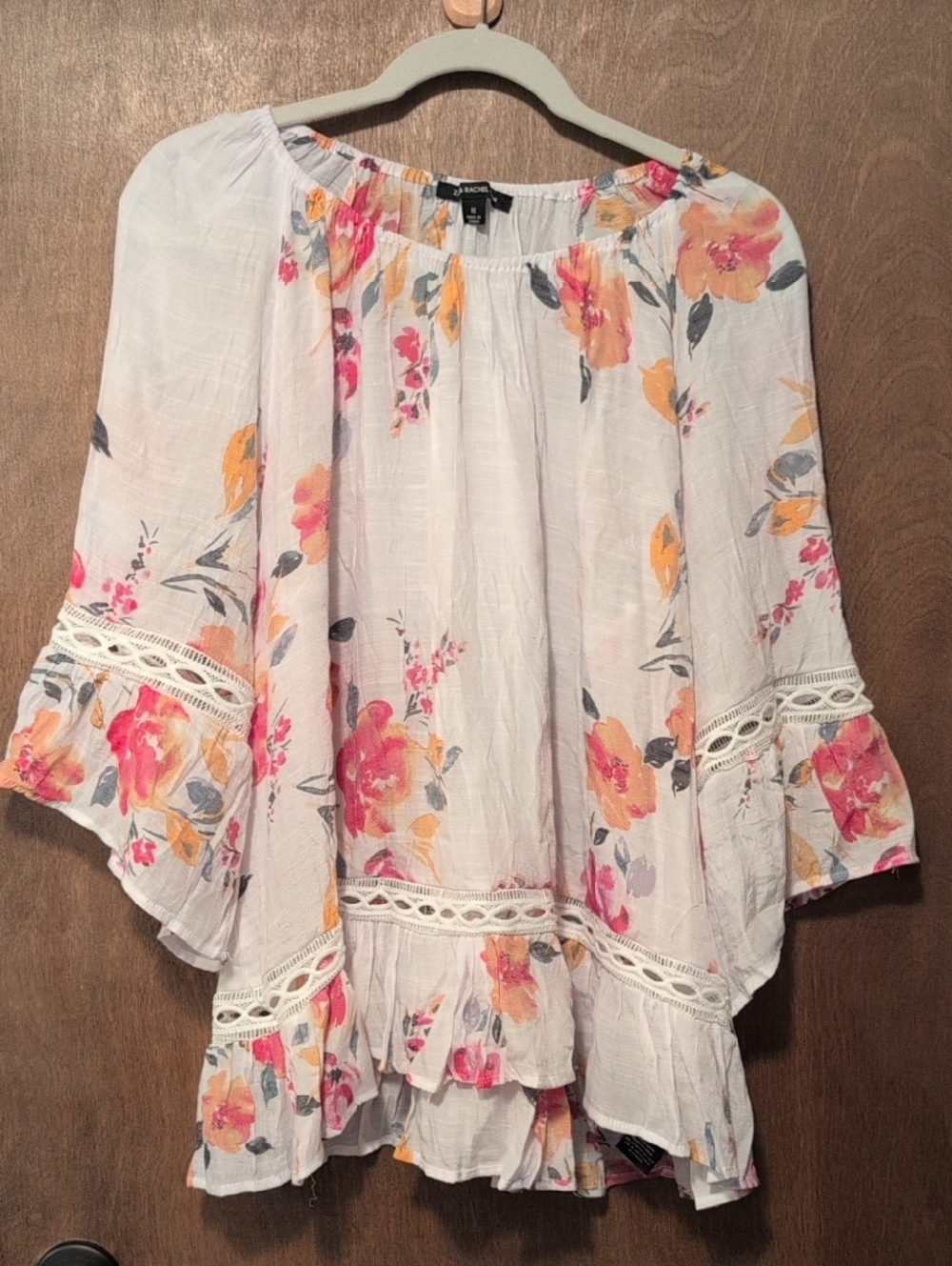NWT Zac & Rachel White Pink Floral Off-Shoulder with Lace Trim Top 1X